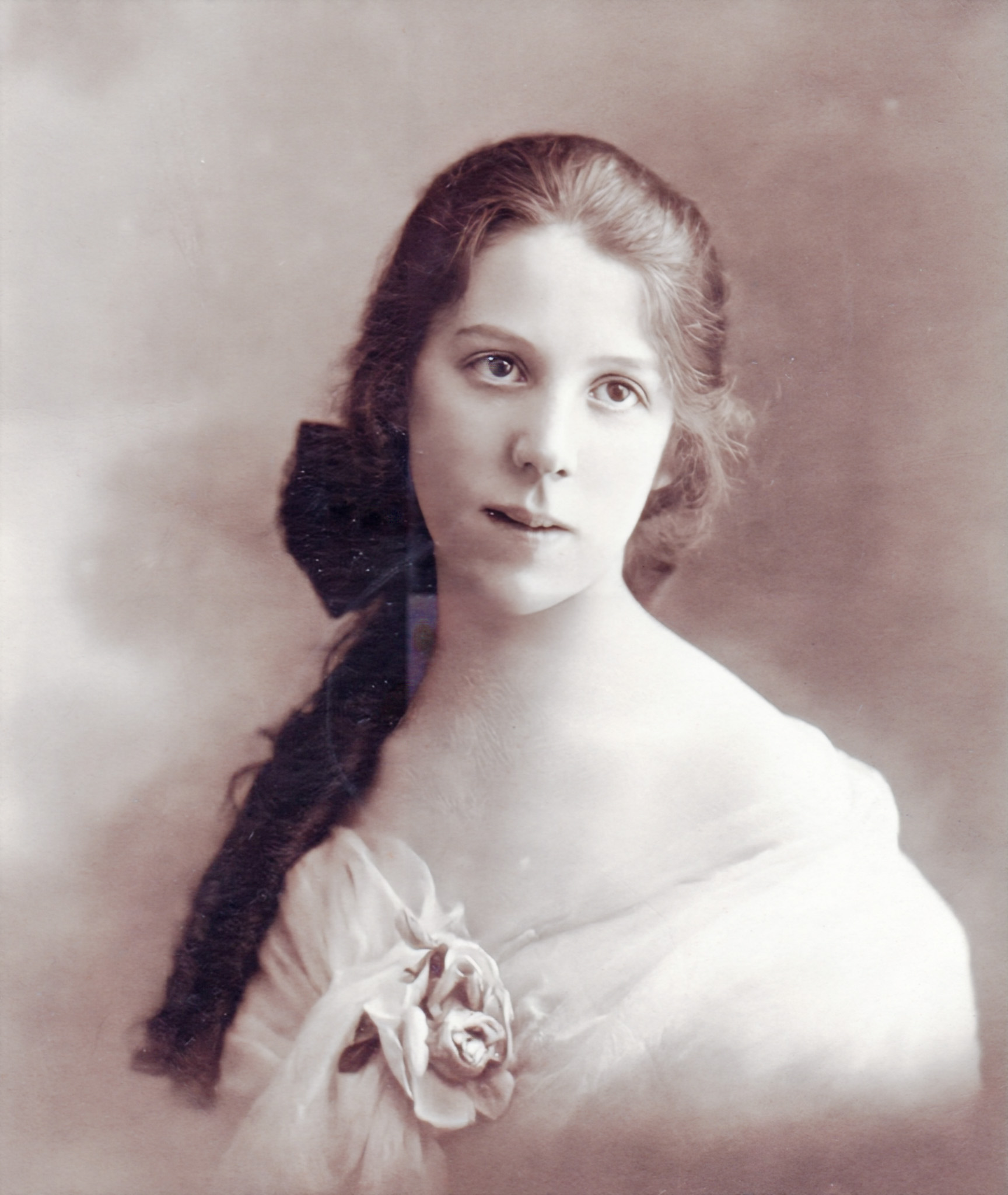 Margaret as a girl, c.1918
